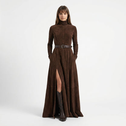 Vestido de Ante Sintético con Cuello Alto, Manga Larga y Abertura (Incluye cinturón)
